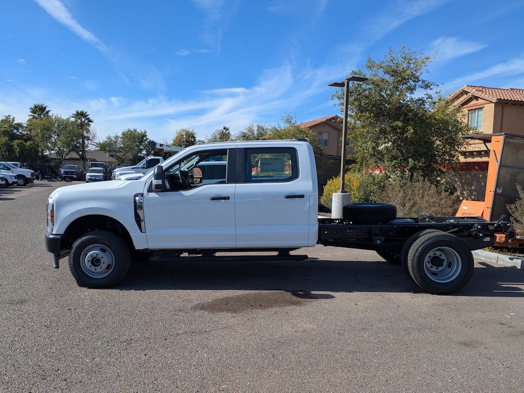 New 2026 Ford F-350 Chassis Truck Crew Cab