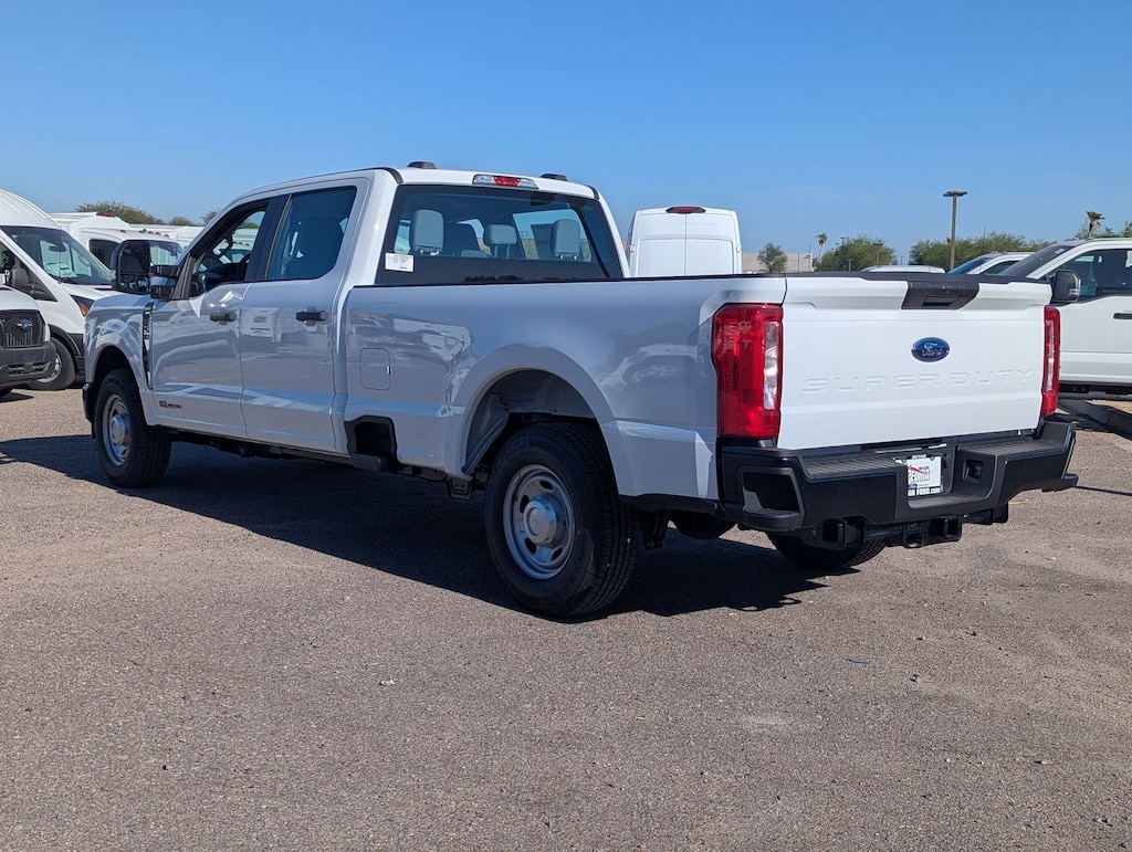 New 2026 Ford F-250 XL Truck Crew Cab