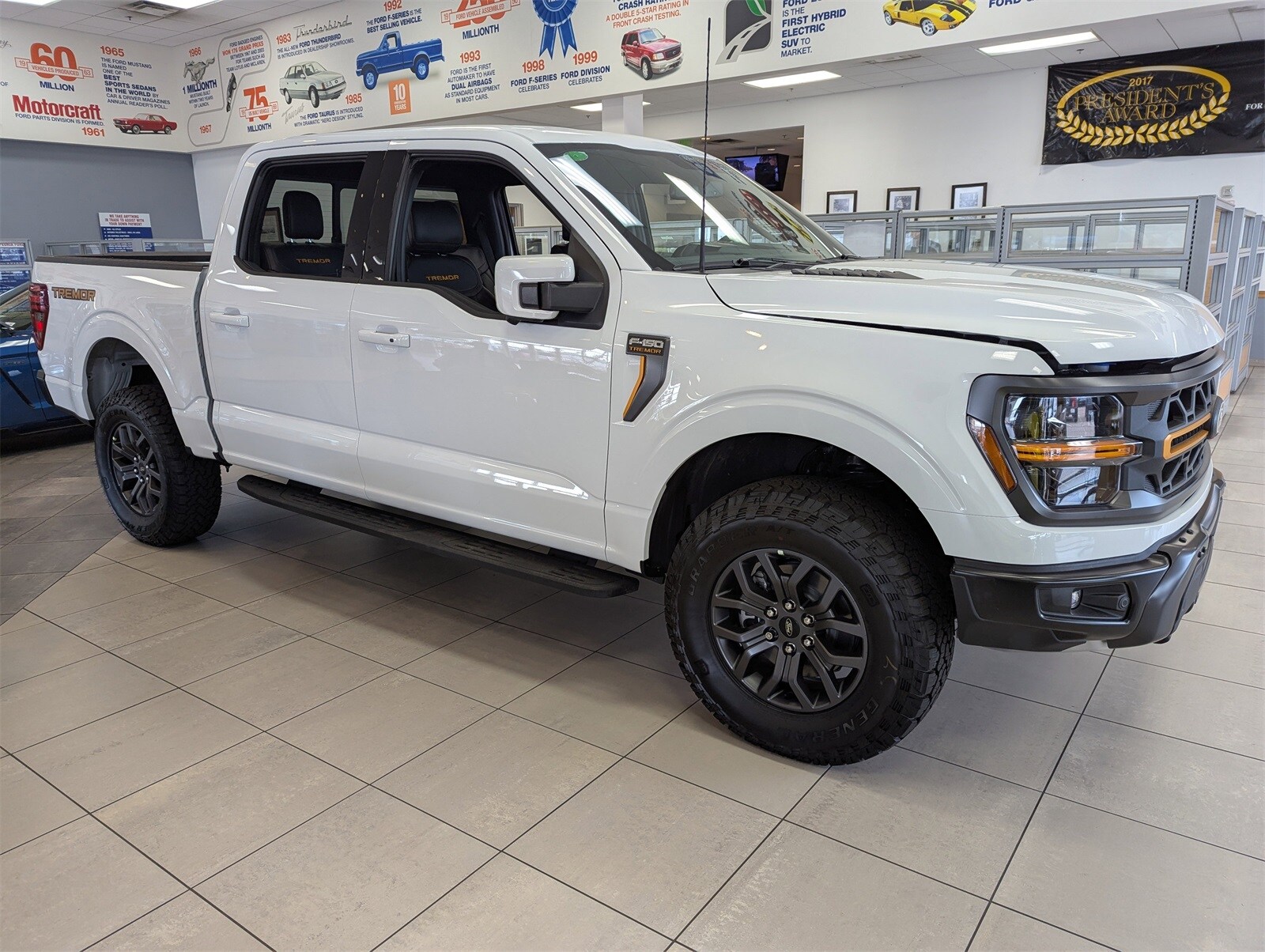 2025 Ford F-150 Tremor photo 3