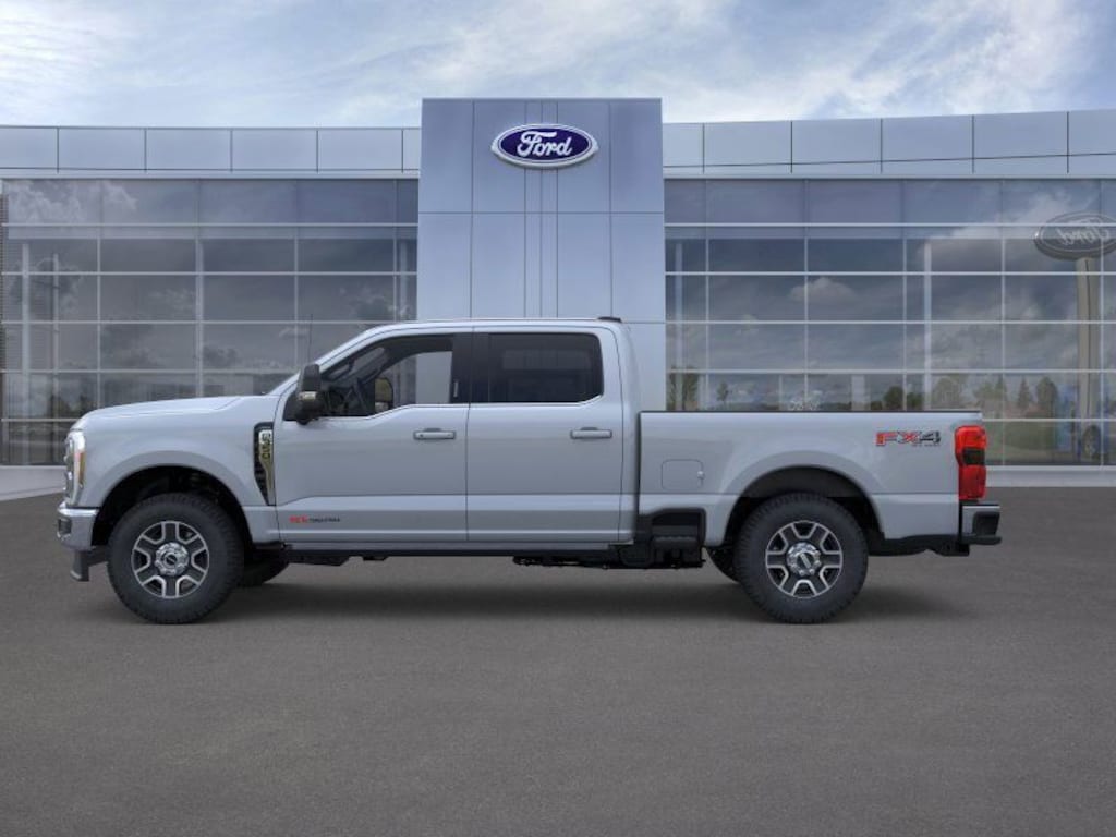 New 2026 Ford F-350 Lariat Truck Crew Cab
