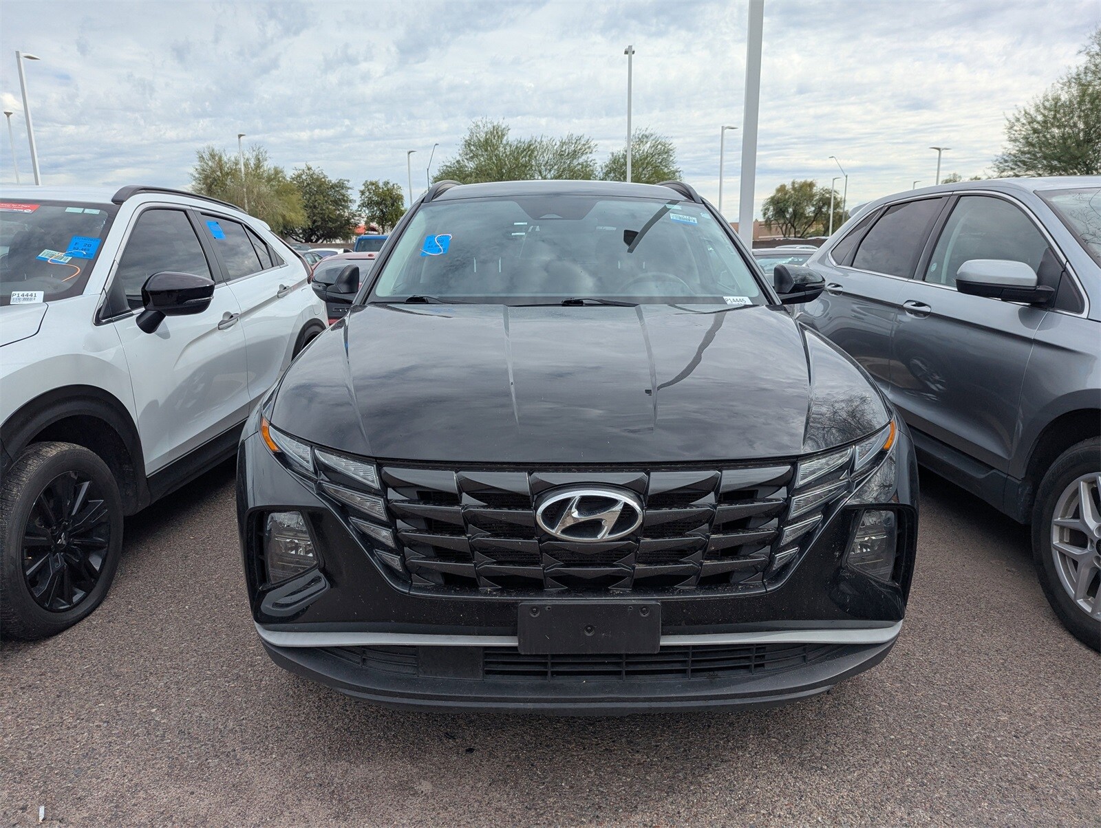 2023 Hyundai Tucson SEL photo 2