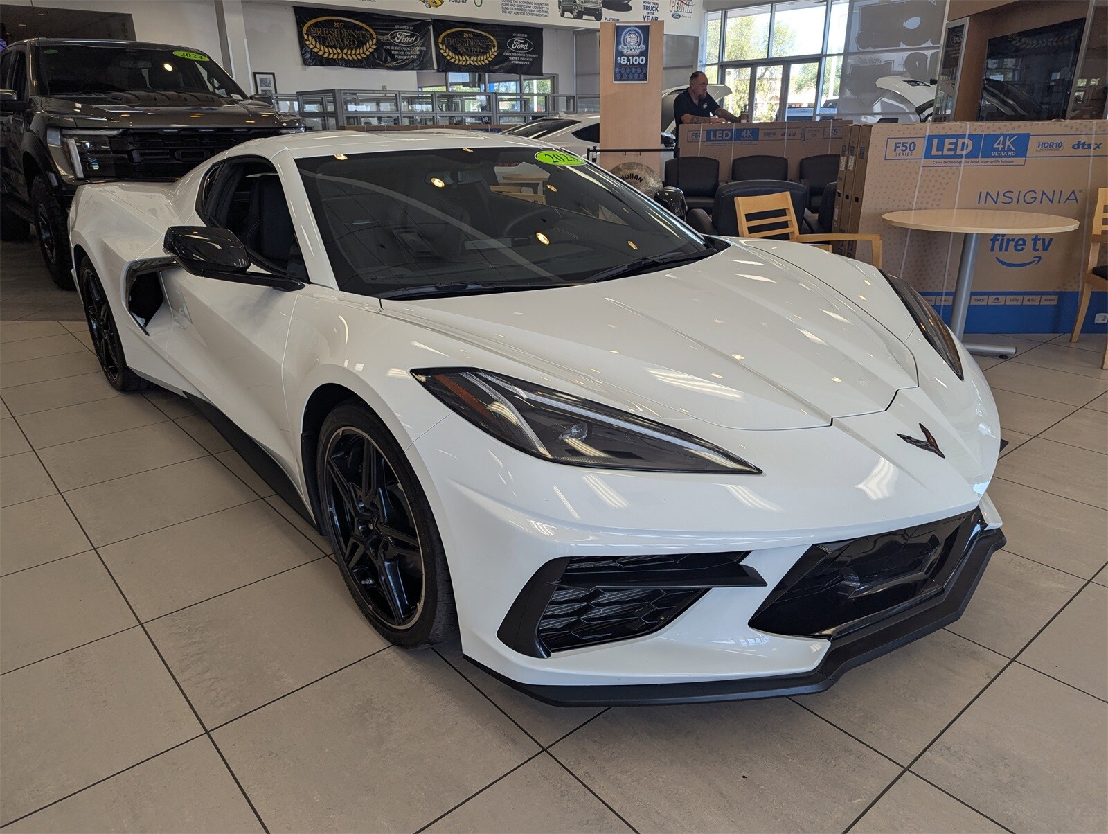 2023 Chevrolet Corvette Stingray photo 4