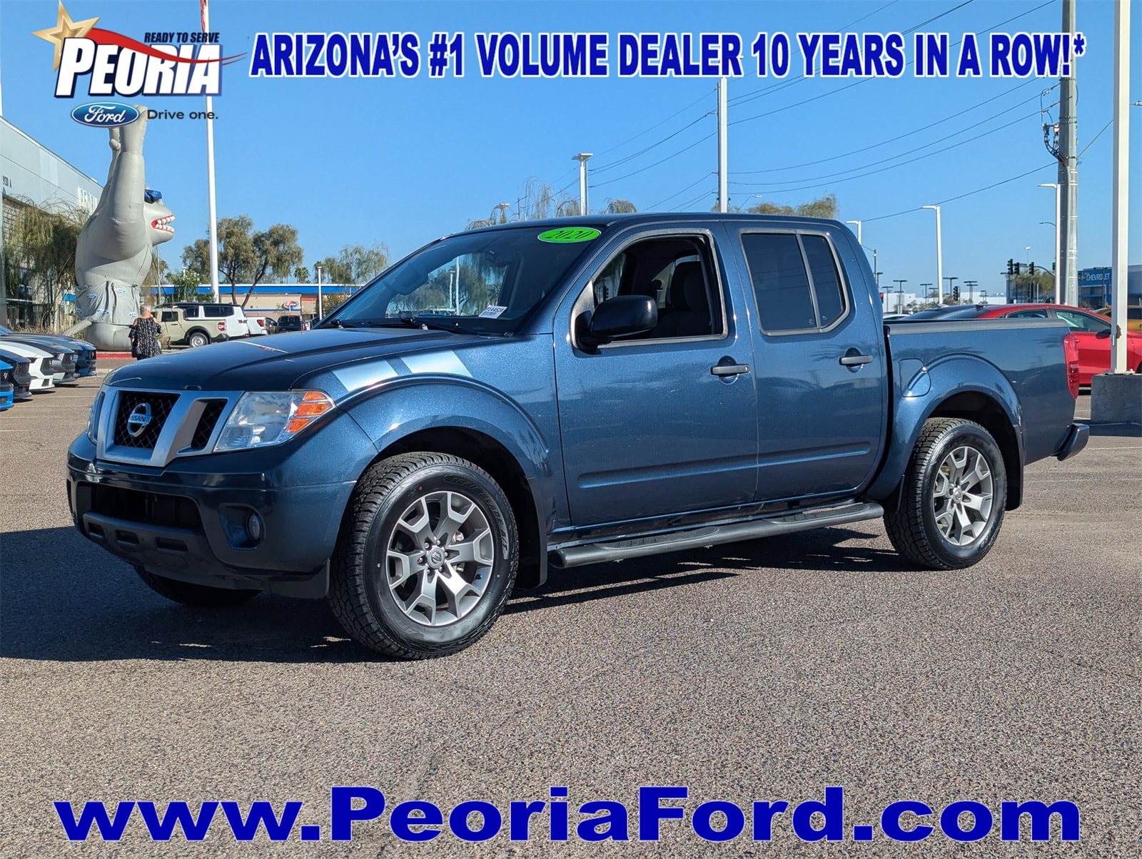 2020 Nissan Frontier SV's photo