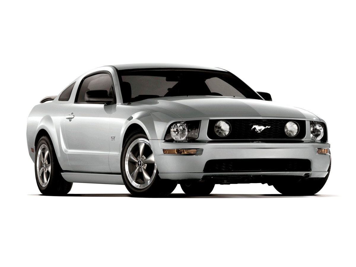2008 Ford Mustang V6 Deluxe's photo