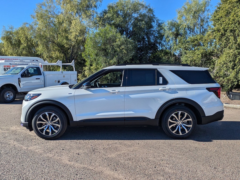 New 2026 Ford Explorer ST-Line SUV