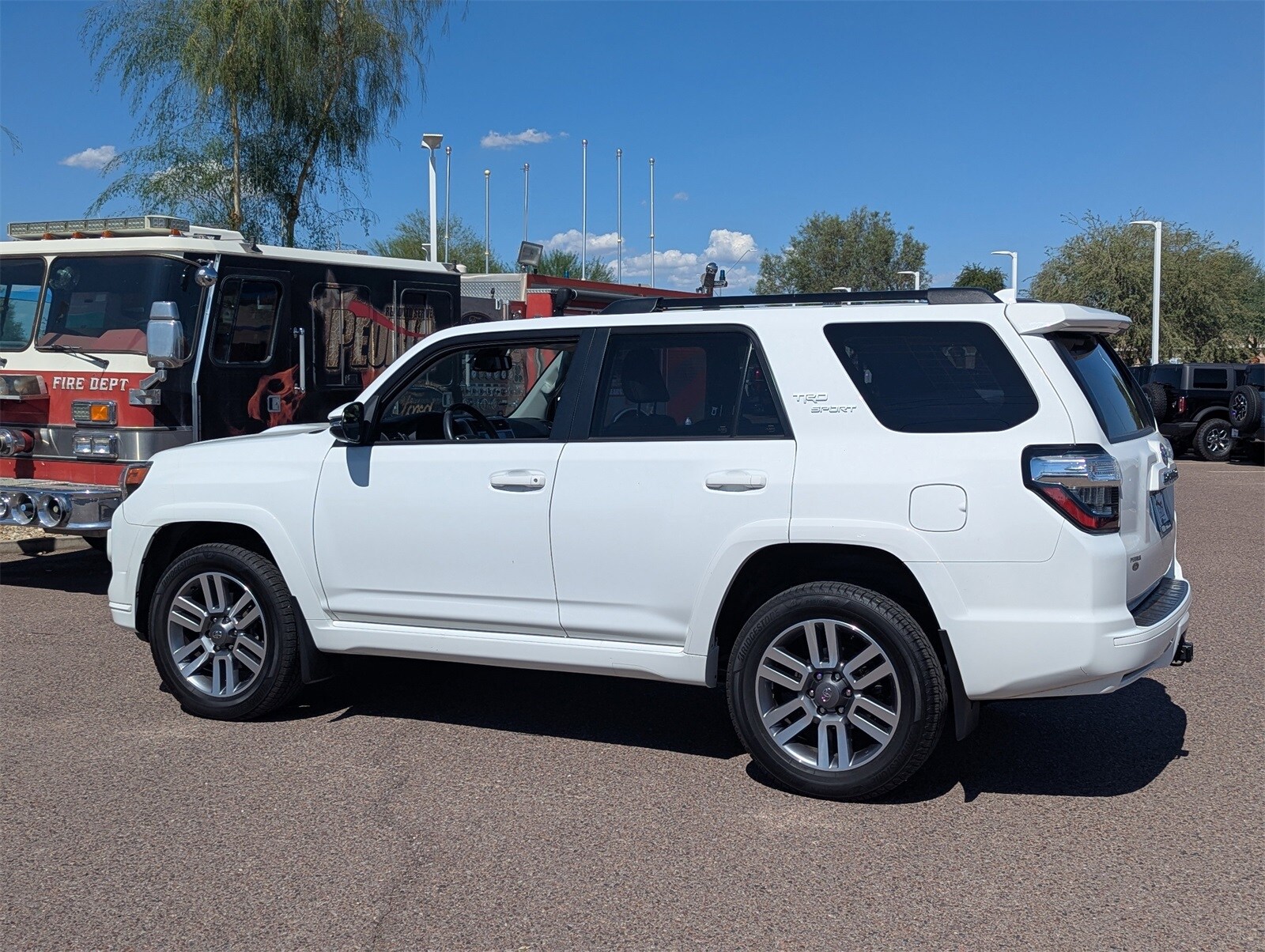 2022 Toyota 4Runner TRD Sport photo 3