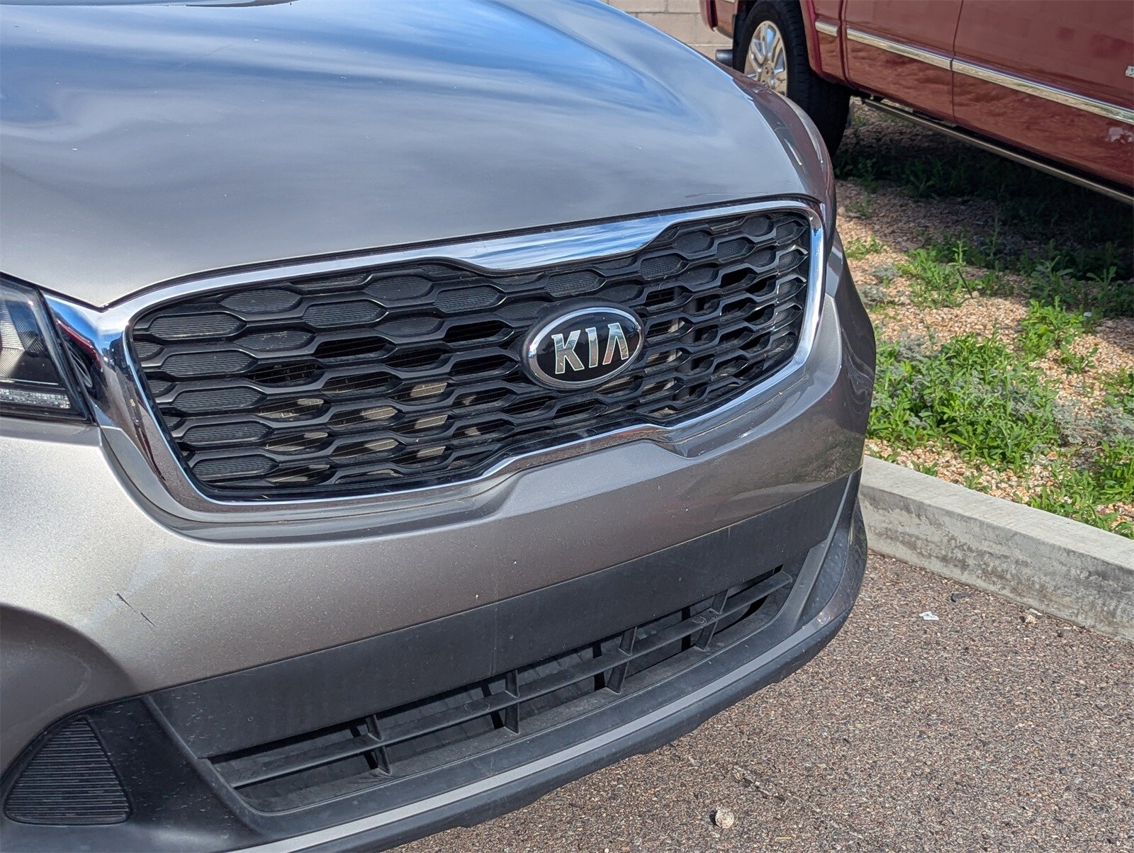 2019 Kia Sorento L photo 2