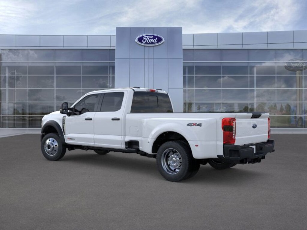 New 2026 Ford F-450 Truck Crew Cab