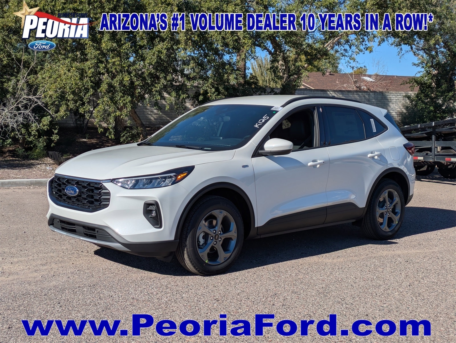 2026 Ford Escape ST-Line Select's photo