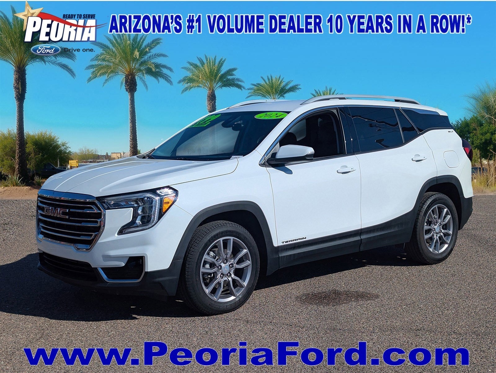2024 GMC Terrain SLT's photo