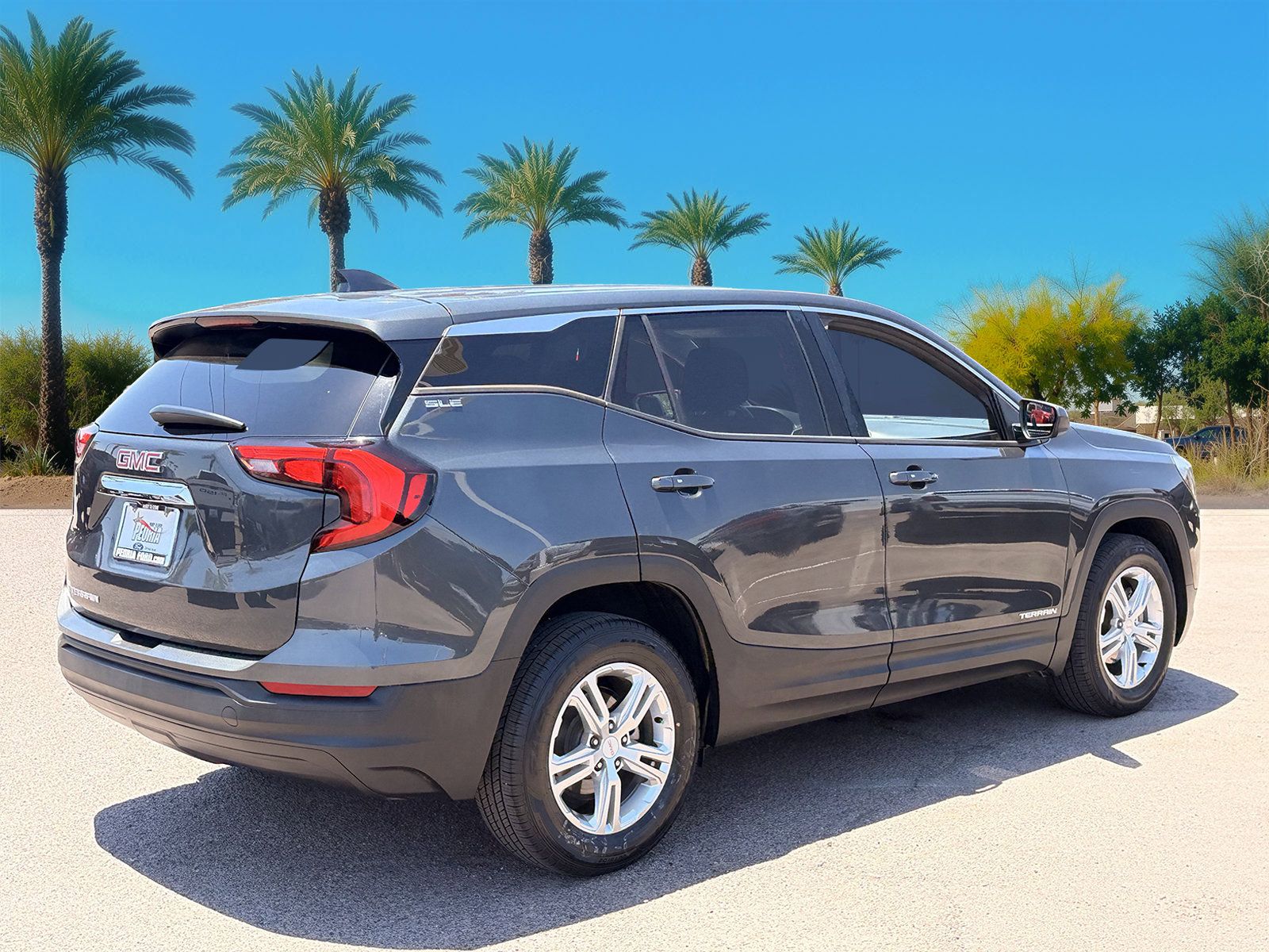 View vehicle photo 5