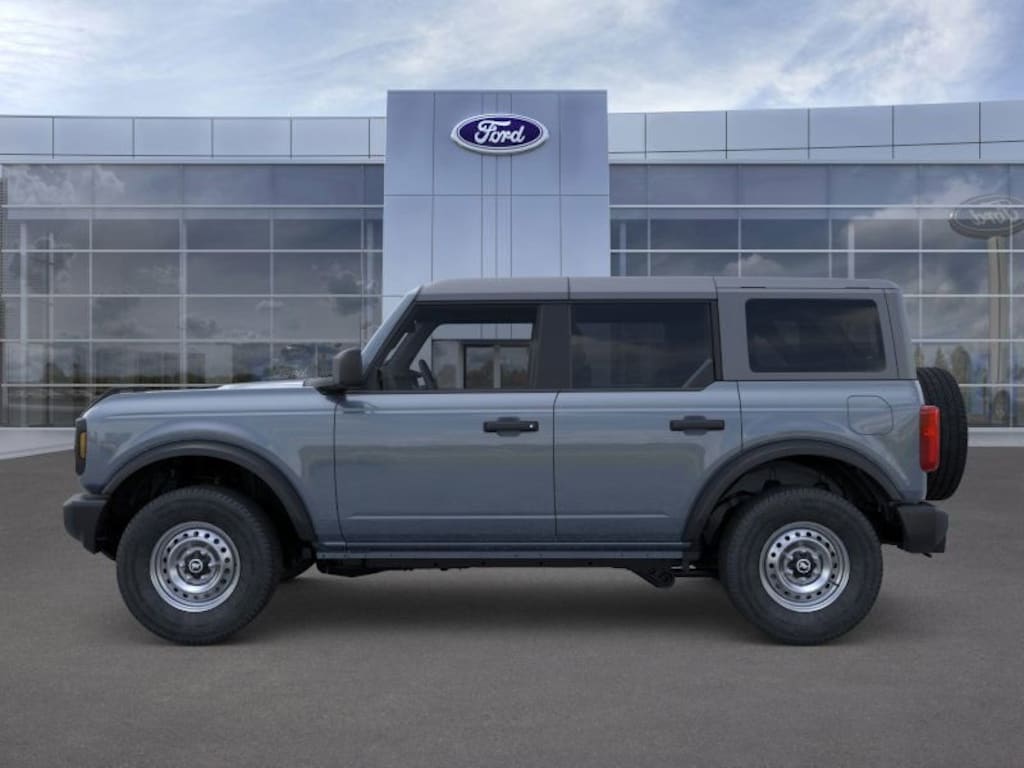 New 2025 Ford Bronco Base SUV