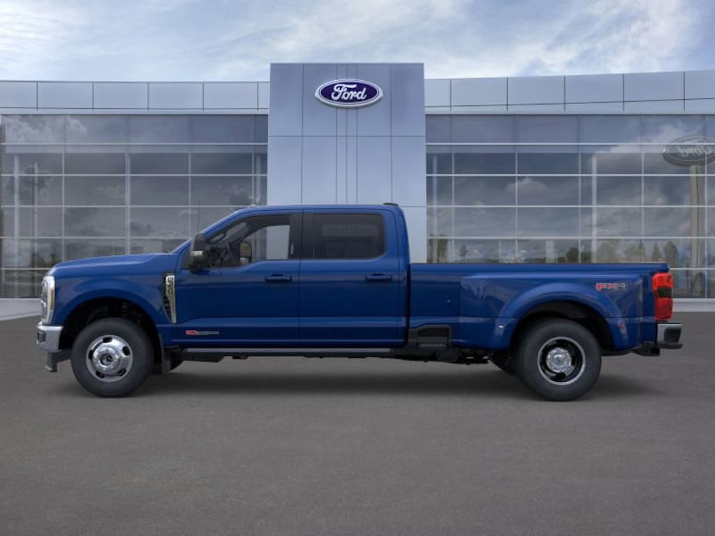 New 2026 Ford F-350 Truck Crew Cab