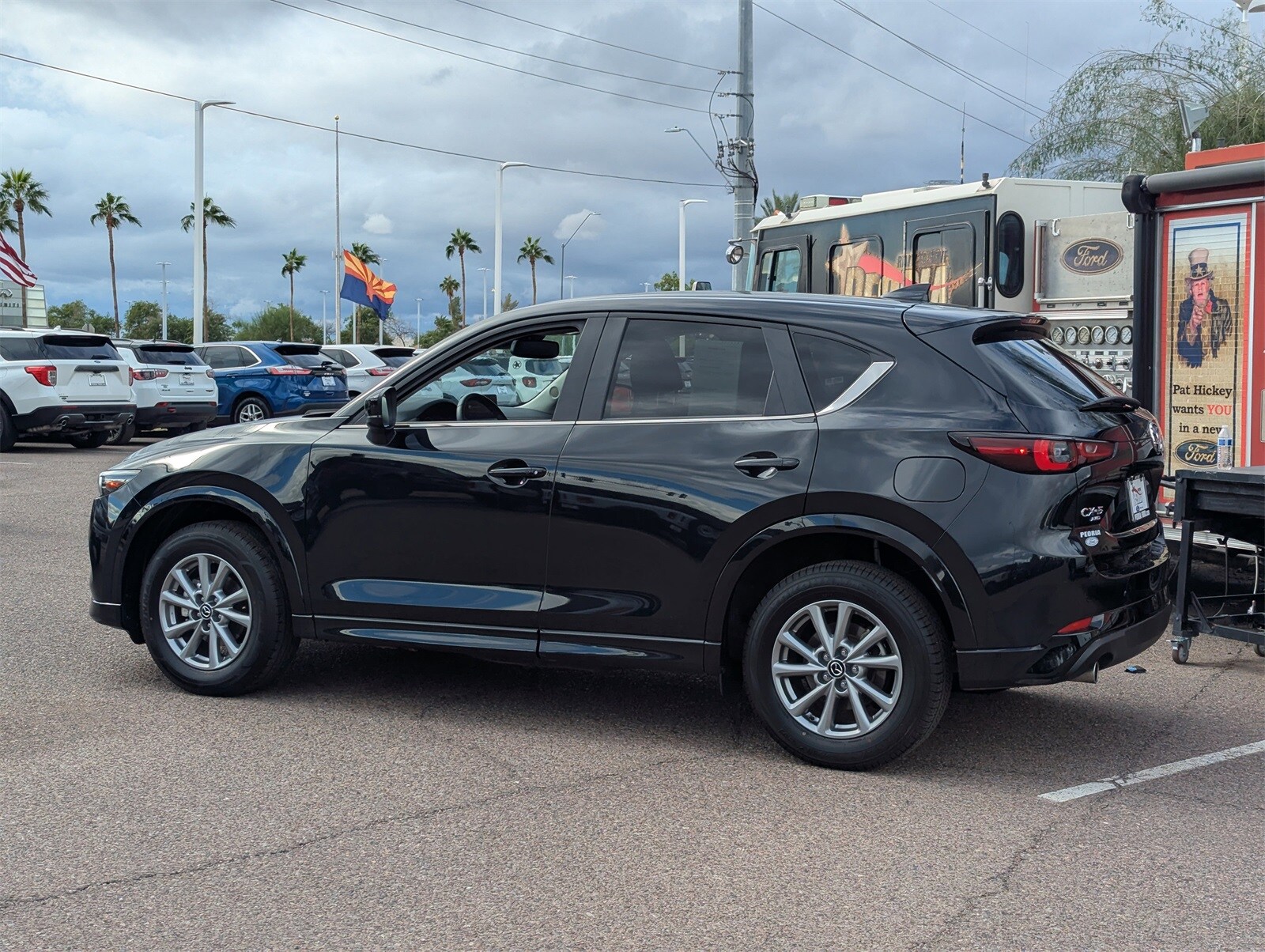 2025 Mazda CX-5 2.5 S Preferred photo 3