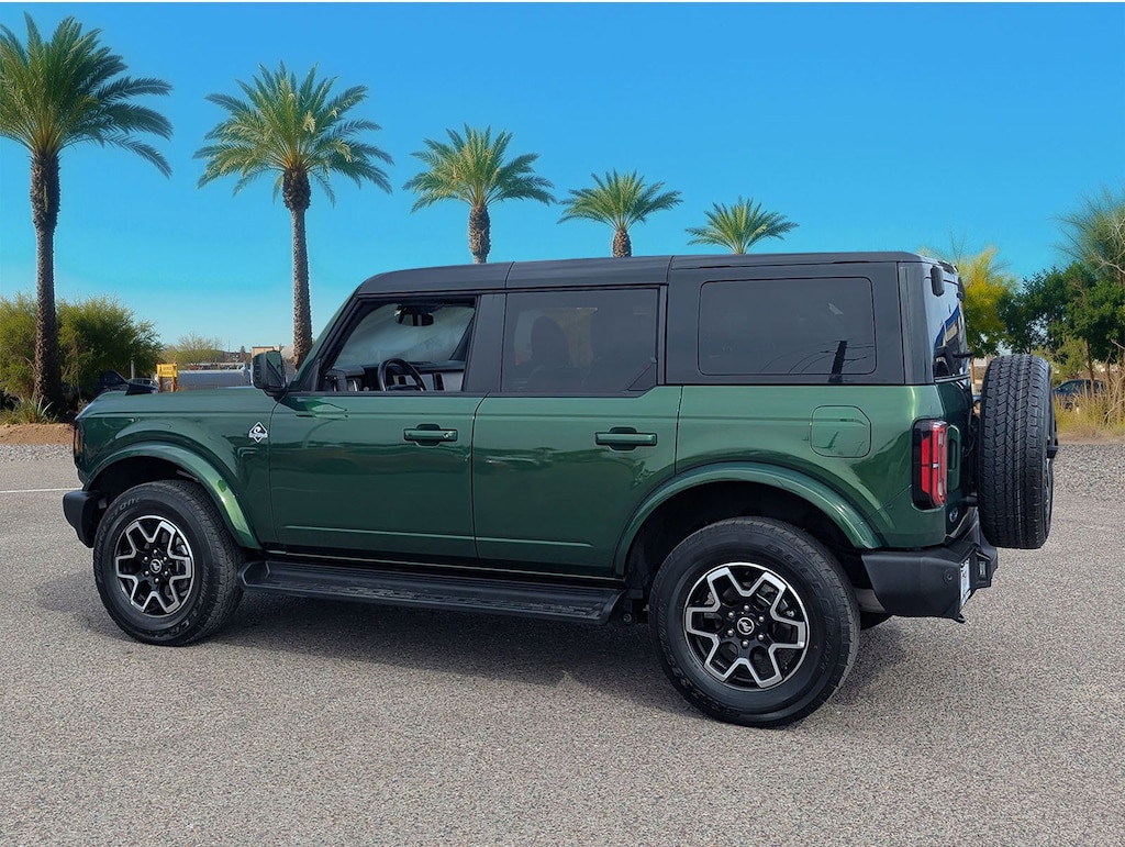 Certified 2025 Ford Bronco Outer Banks SUV