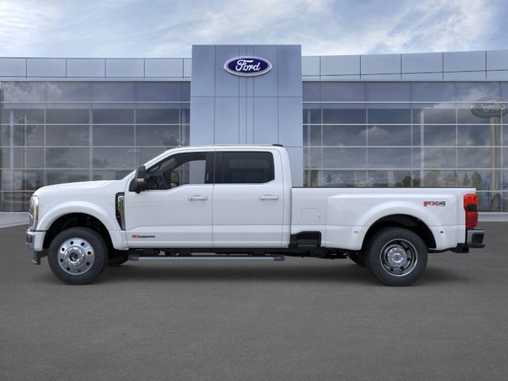 New 2026 Ford F-450 Truck Crew Cab