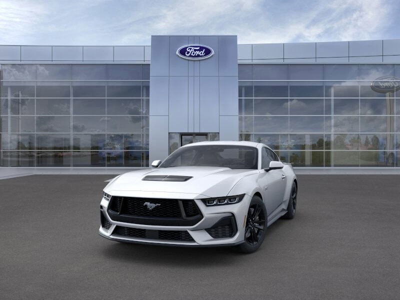 2025 Ford Mustang GT photo 2