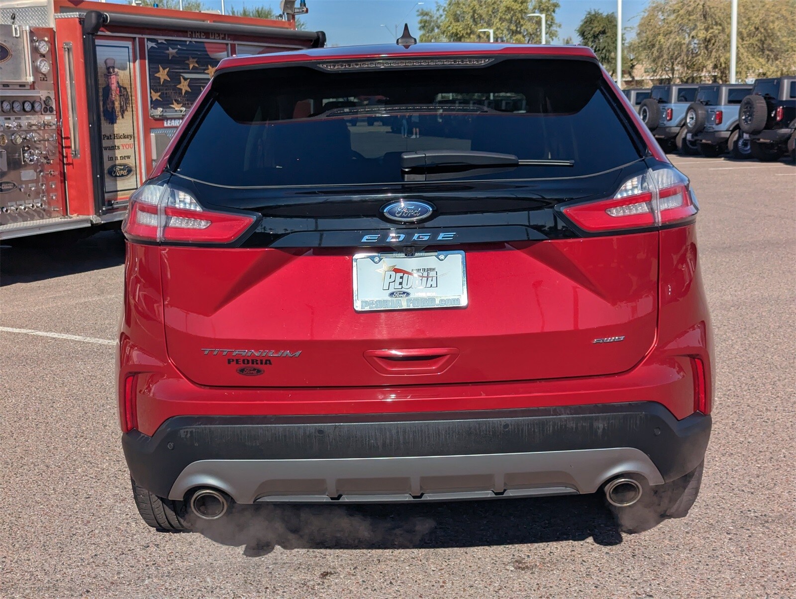 2024 Ford Edge Titanium photo 3