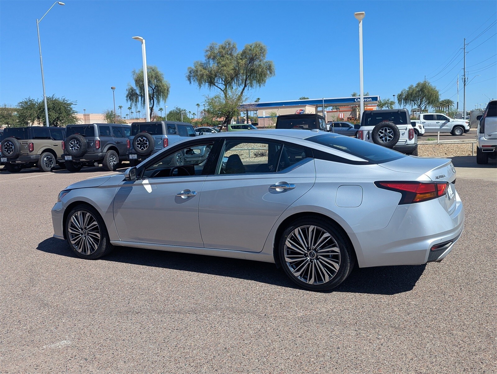 2023 Nissan Altima 2.5 SL photo 4