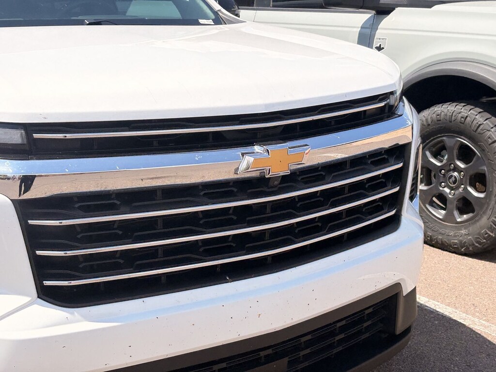 Used 2024 Chevrolet Traverse LT SUV