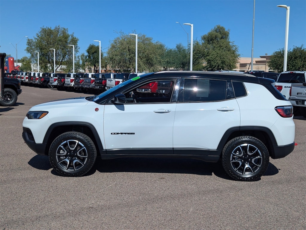 Used 2024 Jeep Compass Trailhawk SUV