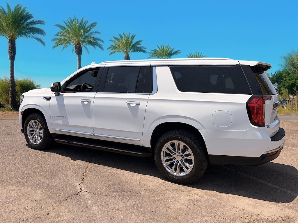 Used 2023 GMC Yukon XL SLT SUV