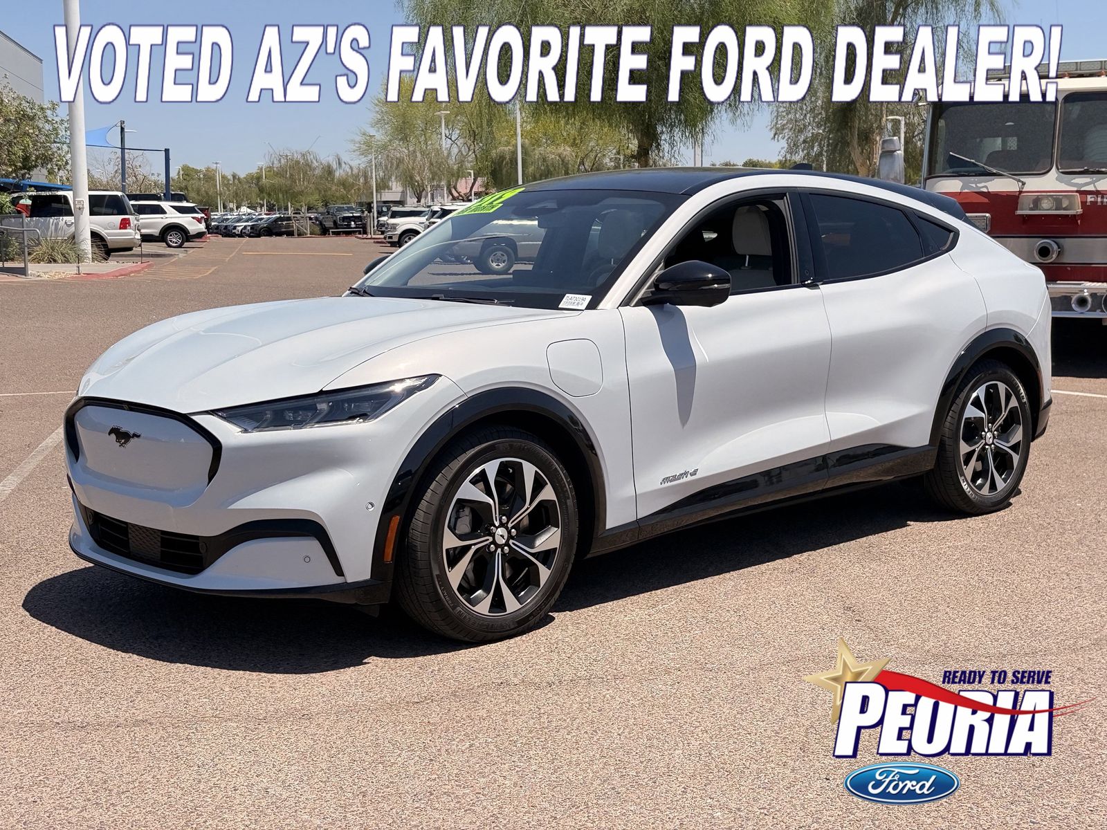 2023 Ford Mustang-Mach-e Premium's photo