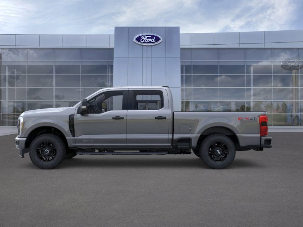 New 2026 Ford F-250 XL Truck Crew Cab