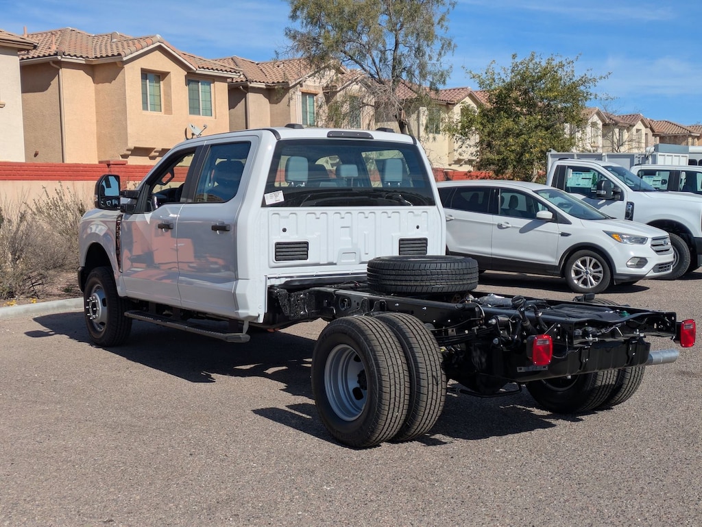 New 2026 Ford F-350 Chassis Truck Crew Cab