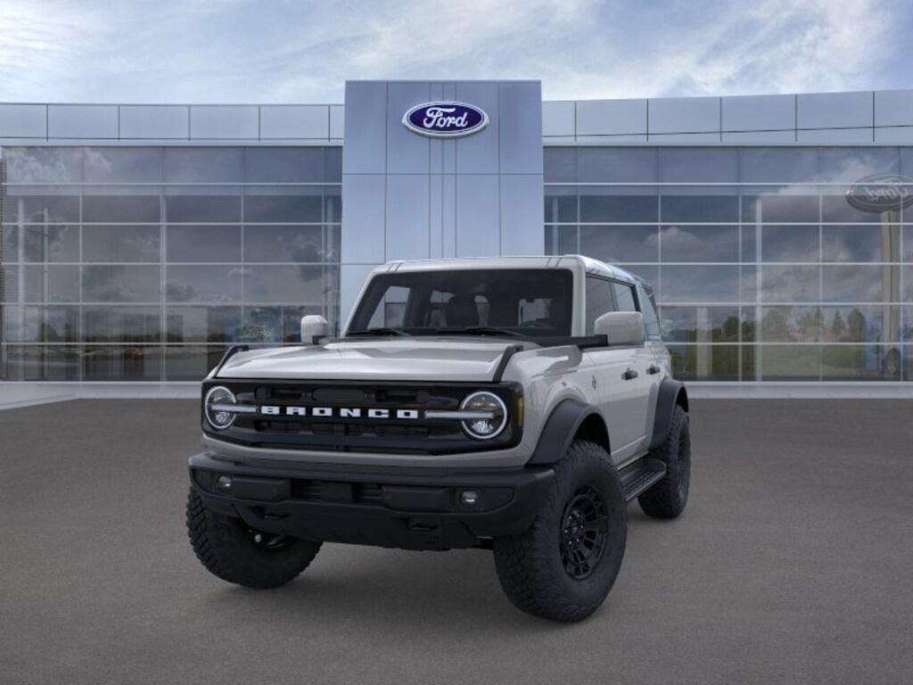 New 2026 Ford Bronco Outer Banks SUV