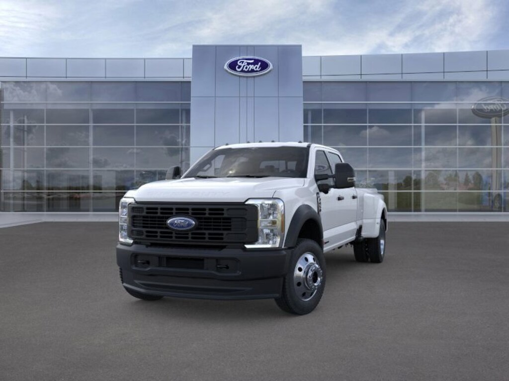 New 2026 Ford F-450 Truck Crew Cab