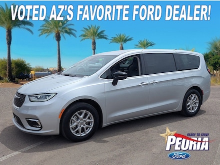 2024 Chrysler Pacifica Touring L Van Passenger Van