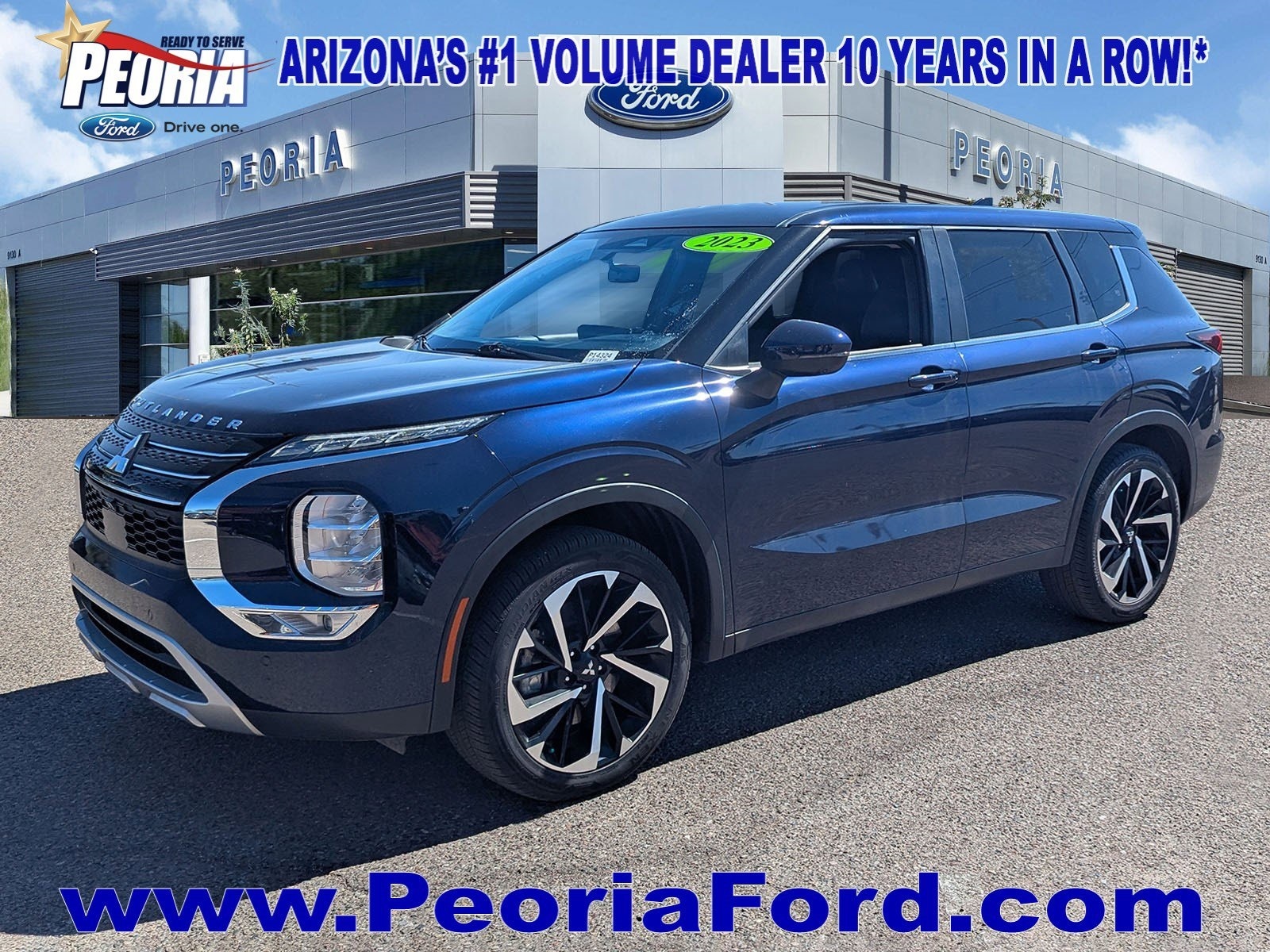 2023 Mitsubishi Outlander SE