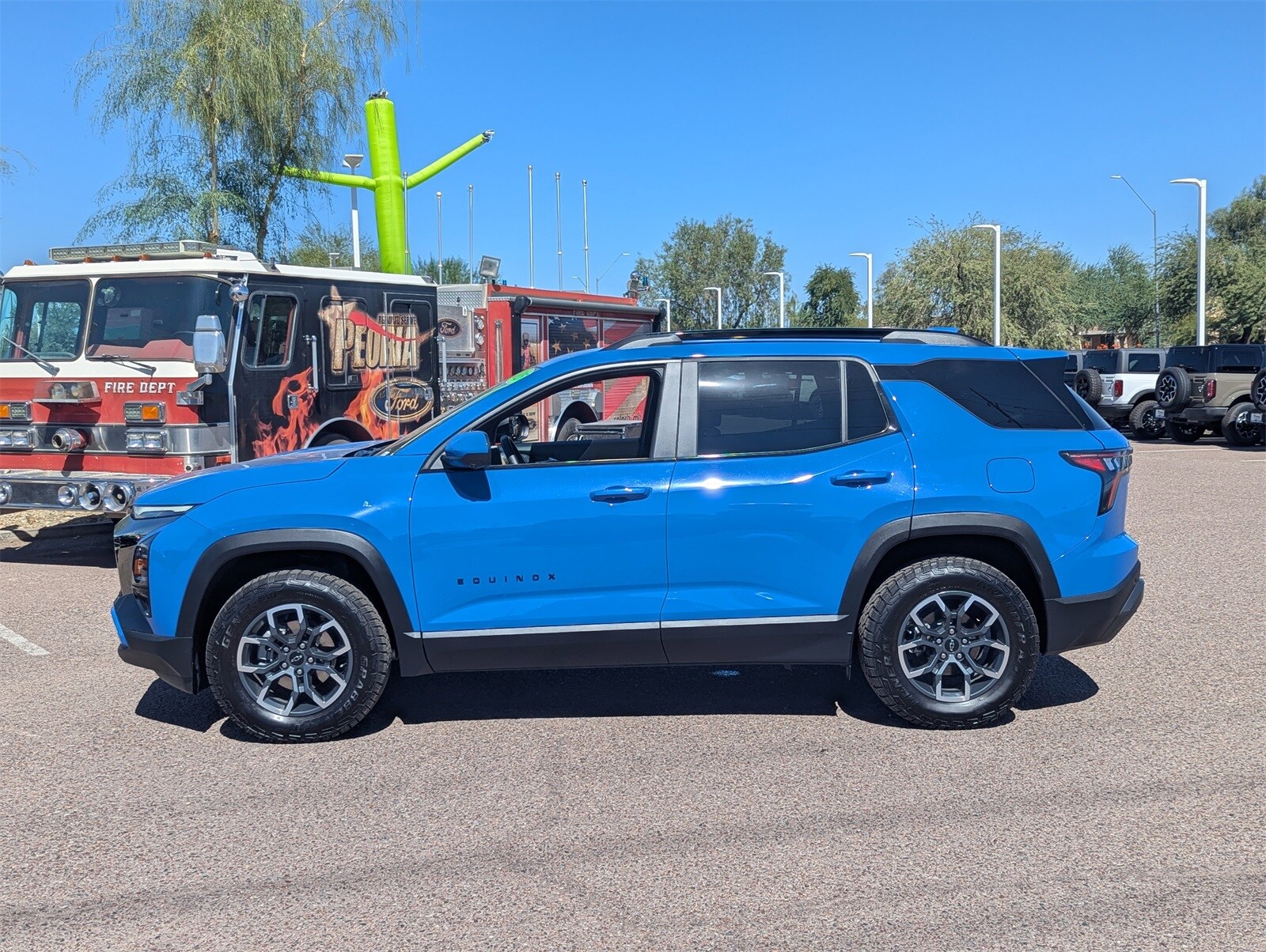 2025 Chevrolet Equinox ACTIV photo 2