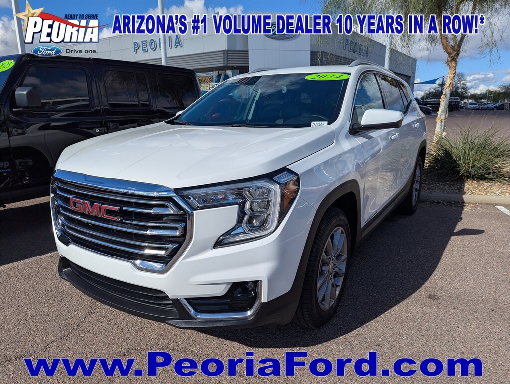Used 2024 GMC Terrain SLT SUV