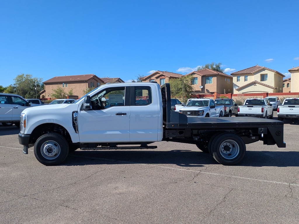 New 2026 Ford F-350 Chassis Truck Super Cab