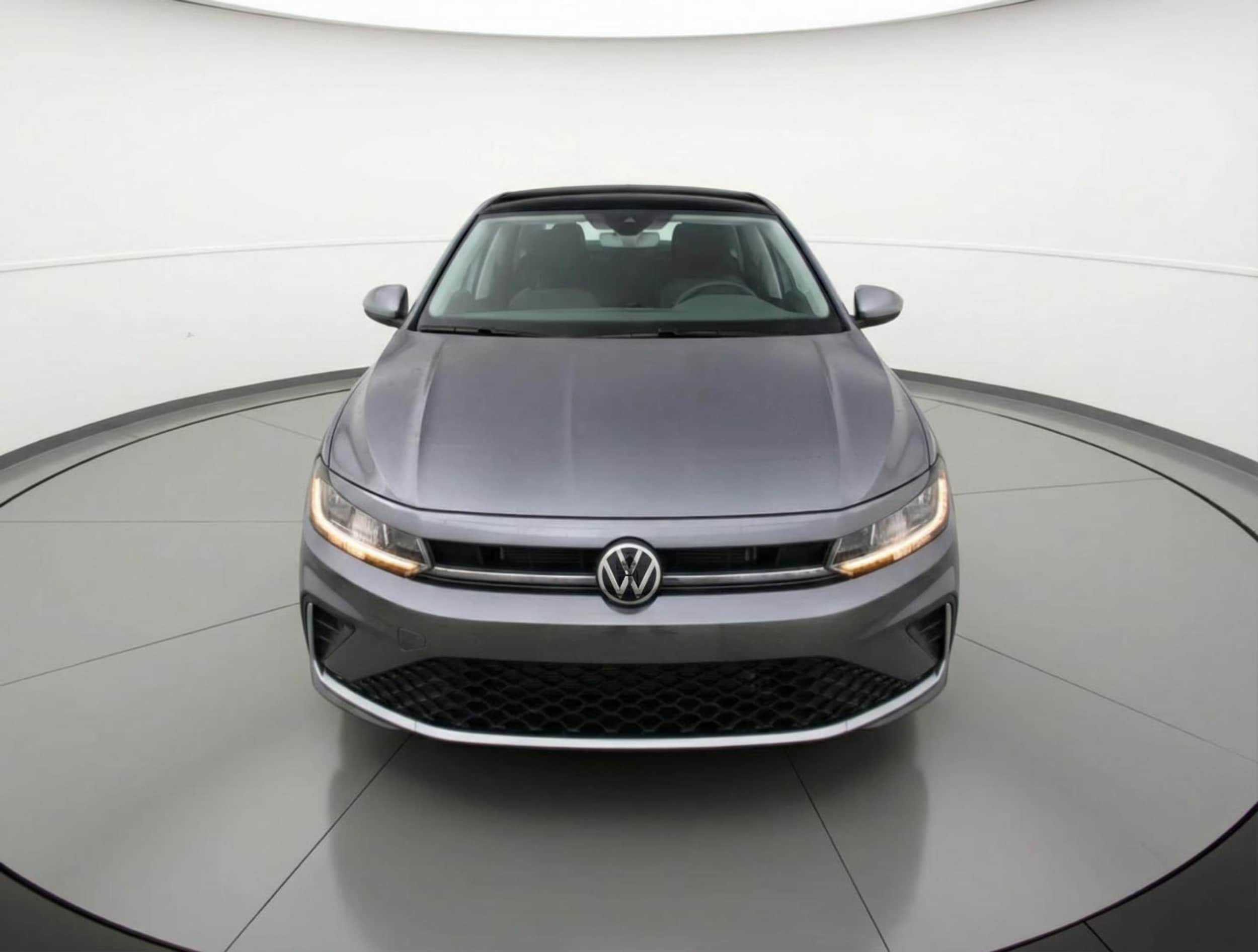 Thumbnail: 2025 Volkswagen Jetta - 2