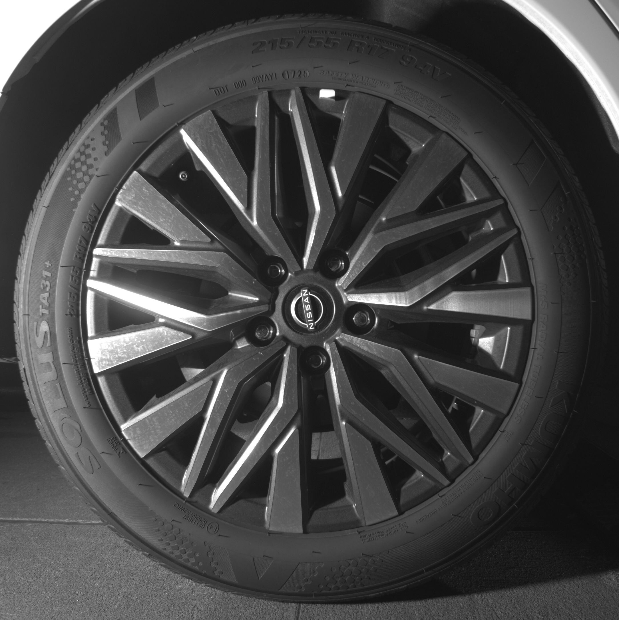 Thumbnail: 2025 Nissan Altima - 12