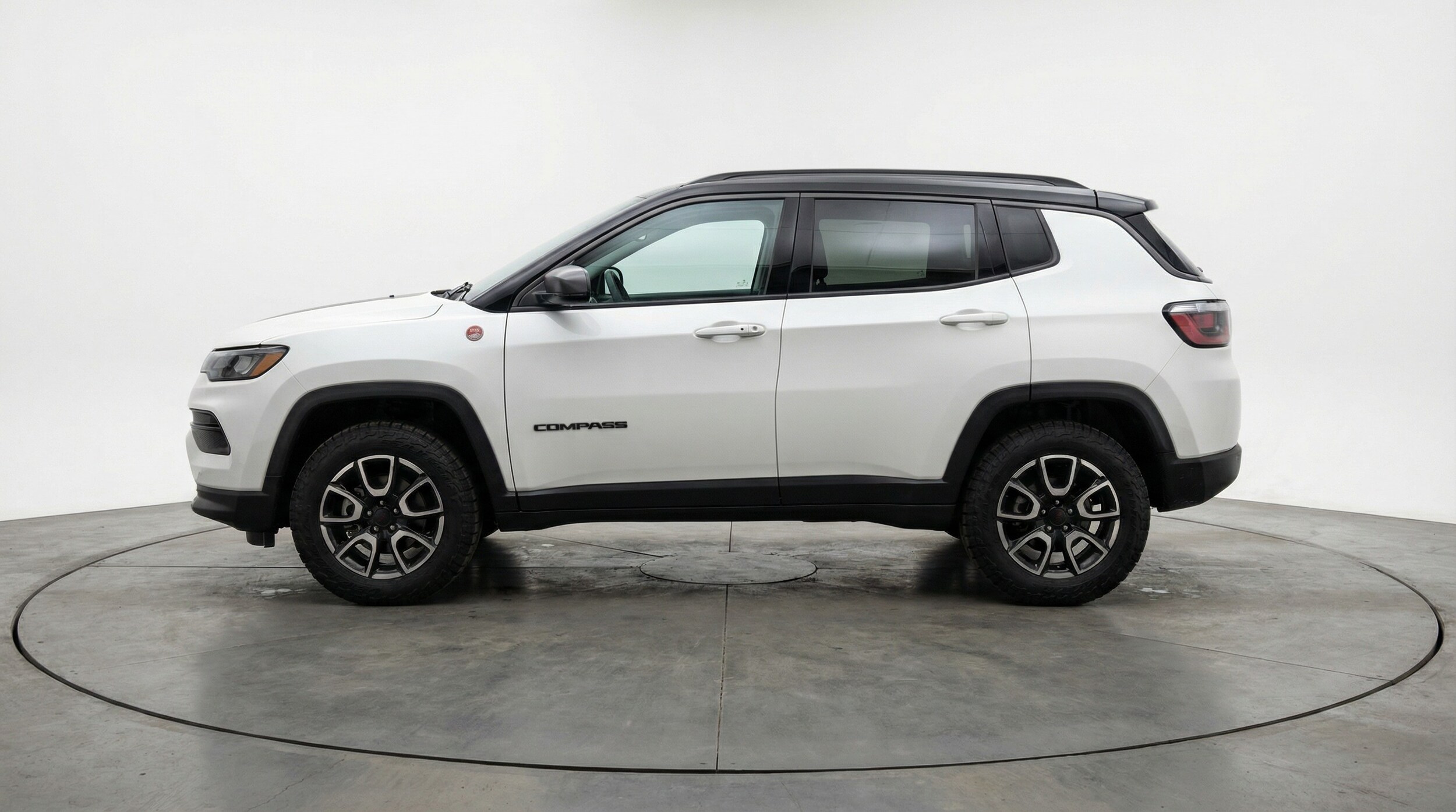 Thumbnail: 2025 Jeep Compass - 4