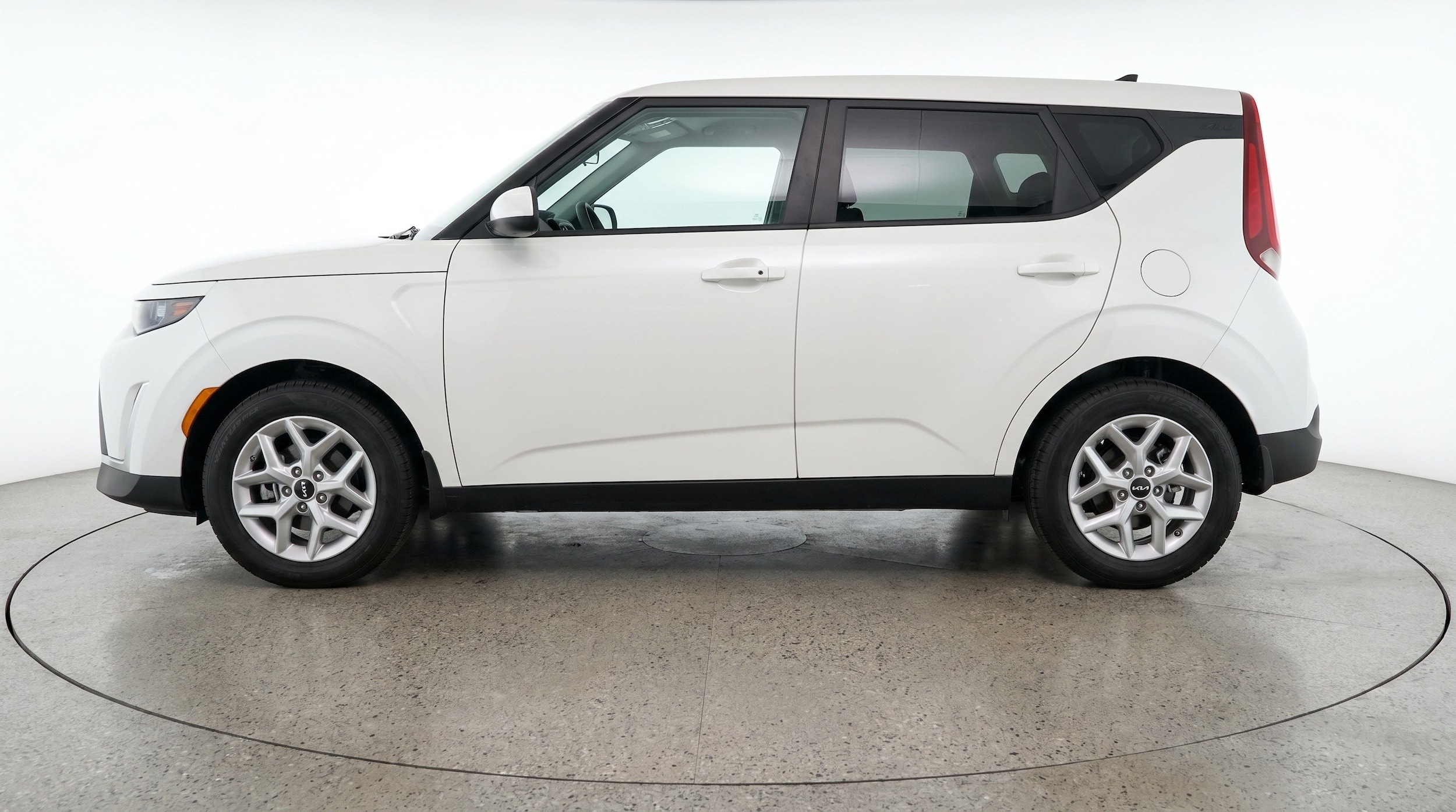 Thumbnail: 2025 Kia Soul - 5