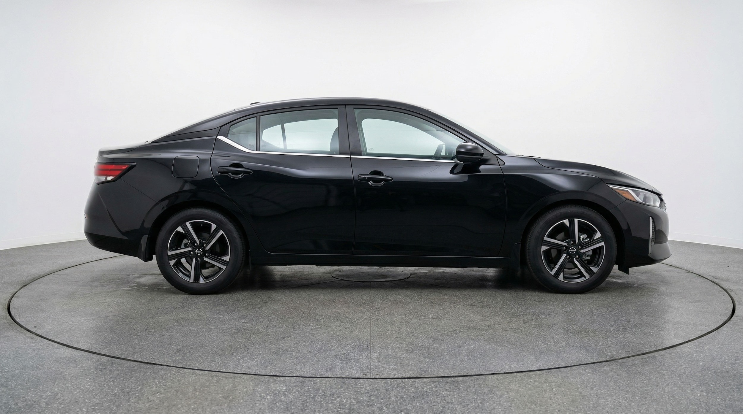 Thumbnail: 2025 Nissan Sentra - 8