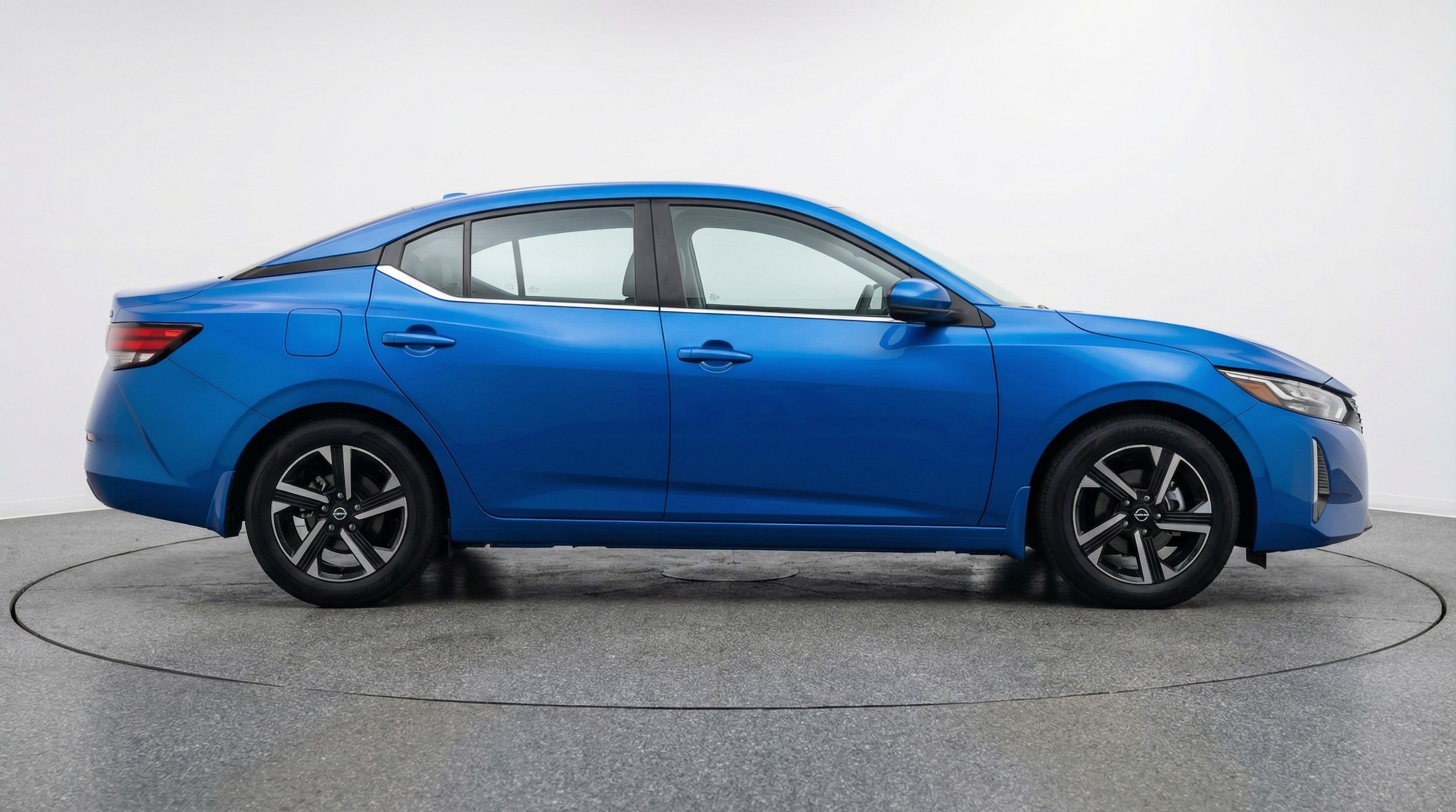 Thumbnail: 2025 Nissan Sentra - 8