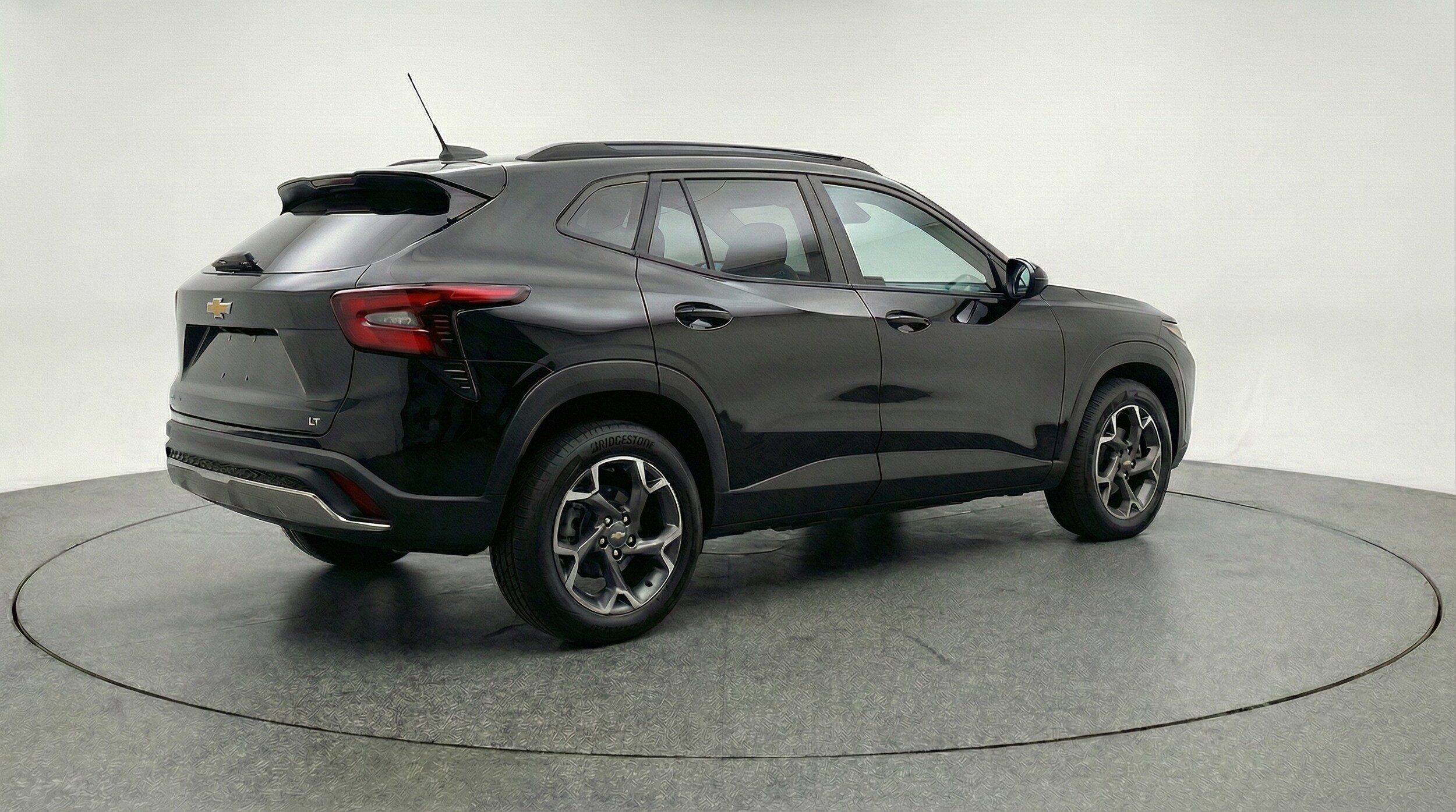 Thumbnail: 2025 Chevrolet Trax - 7