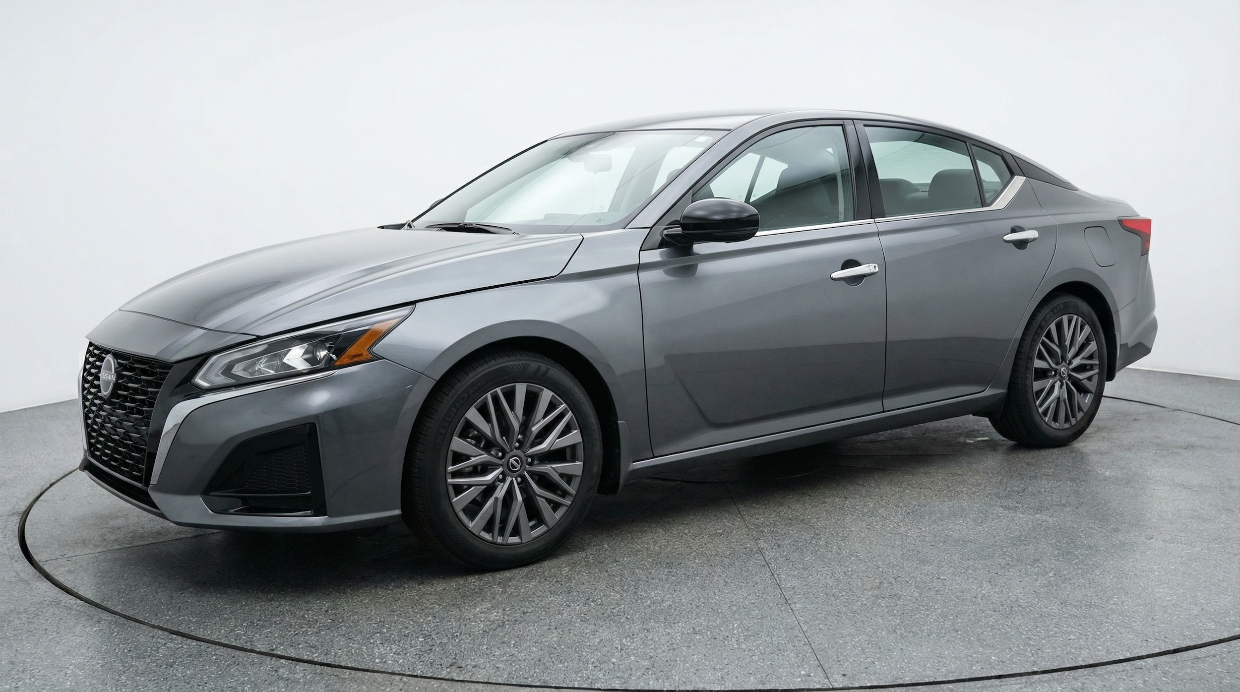 Thumbnail: 2025 Nissan Altima - 3