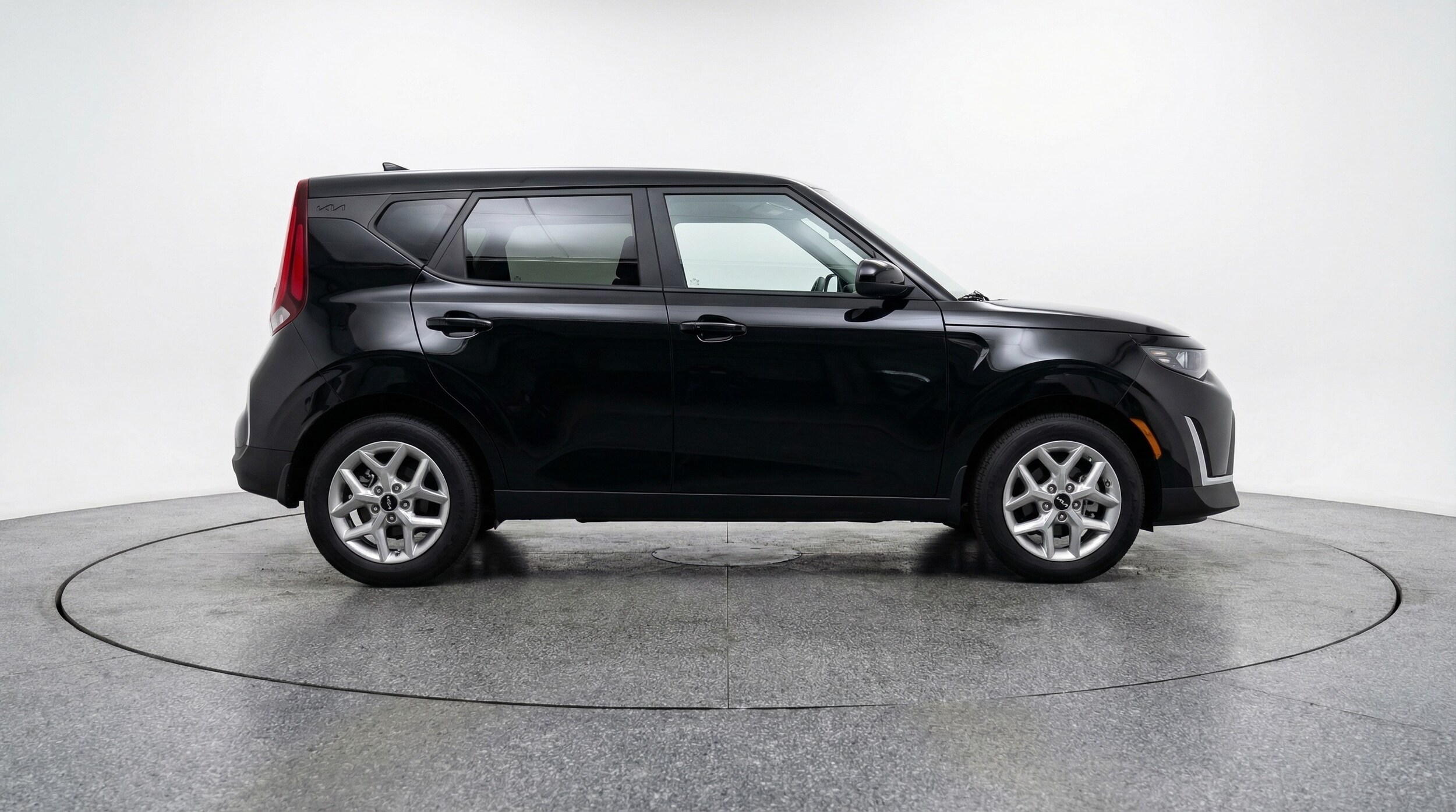 Thumbnail: 2025 Kia Soul - 8