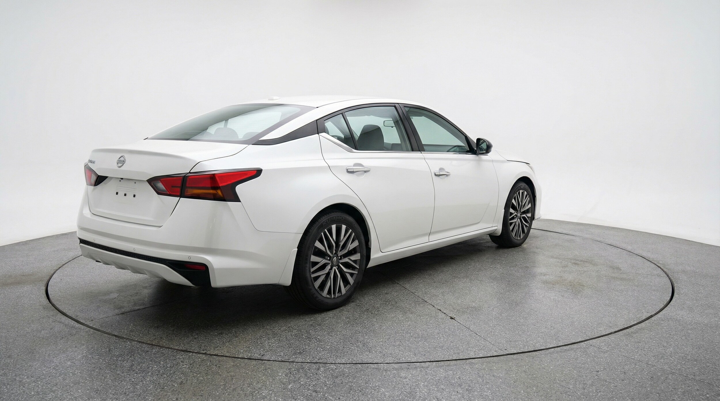 Thumbnail: 2025 Nissan Altima - 7