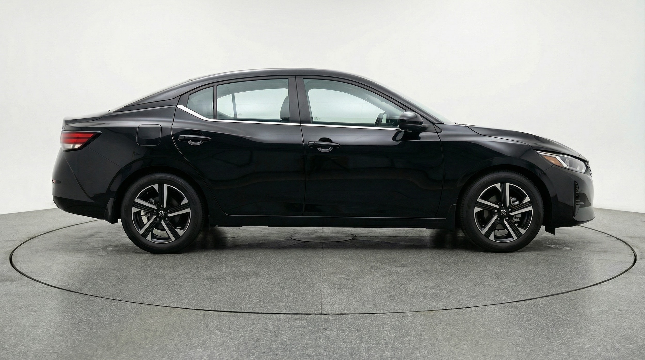 Thumbnail: 2025 Nissan Sentra - 8