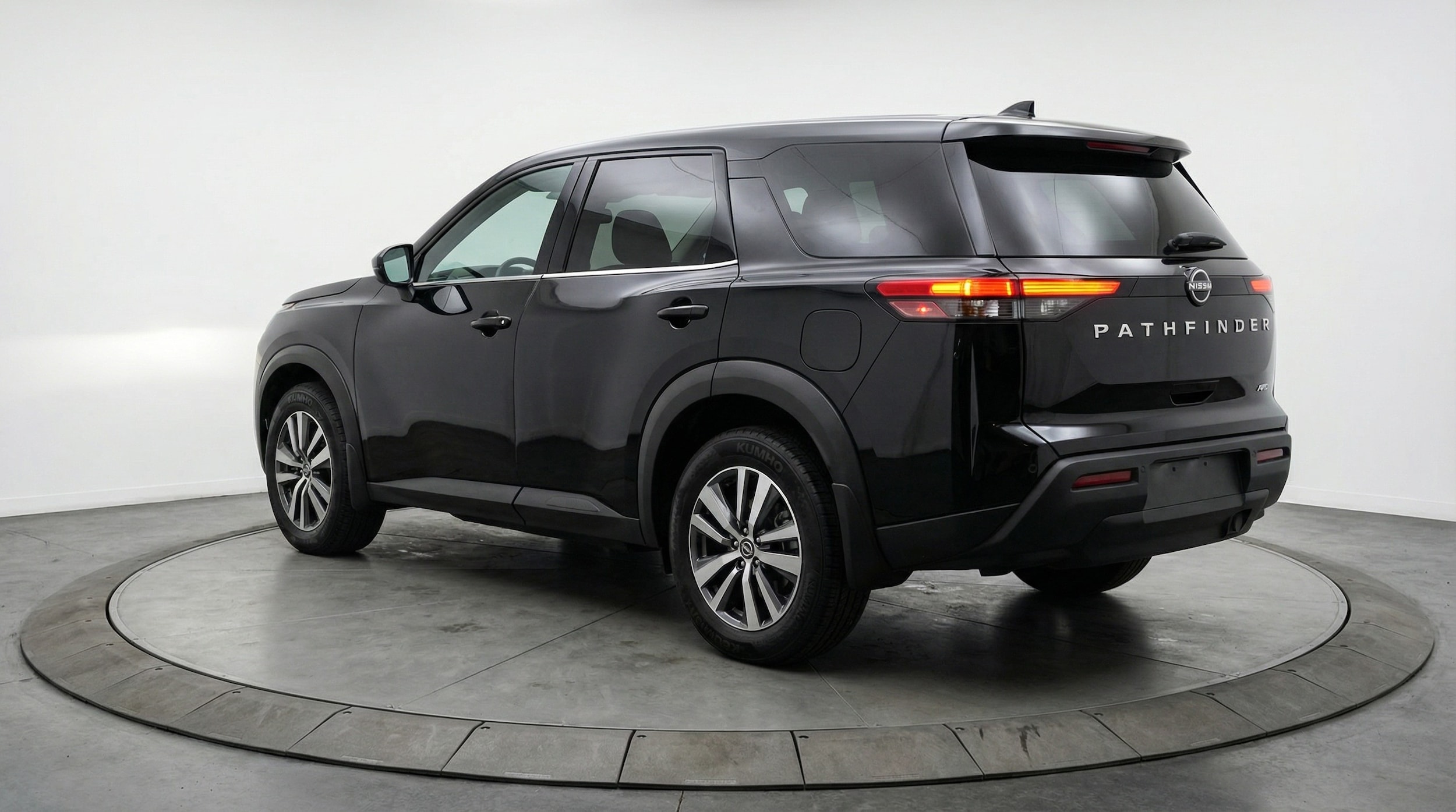 Thumbnail: 2025 Nissan Pathfinder - 5