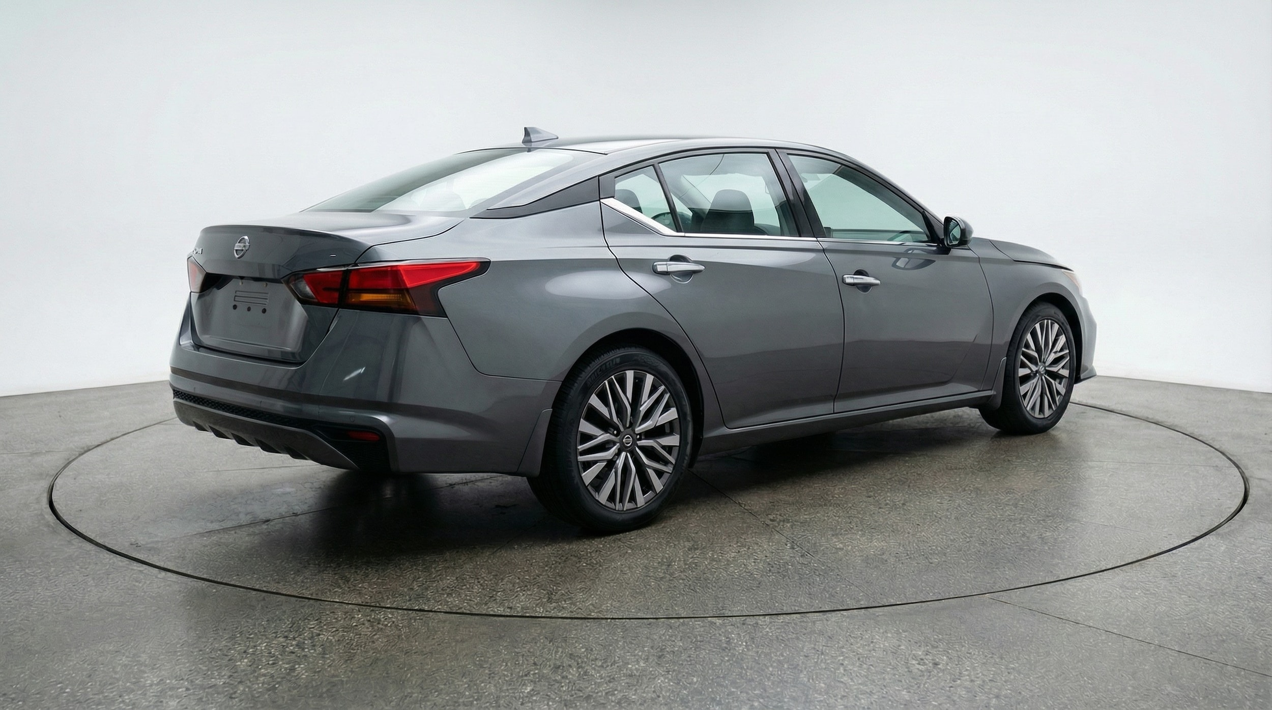 Thumbnail: 2025 Nissan Altima - 7