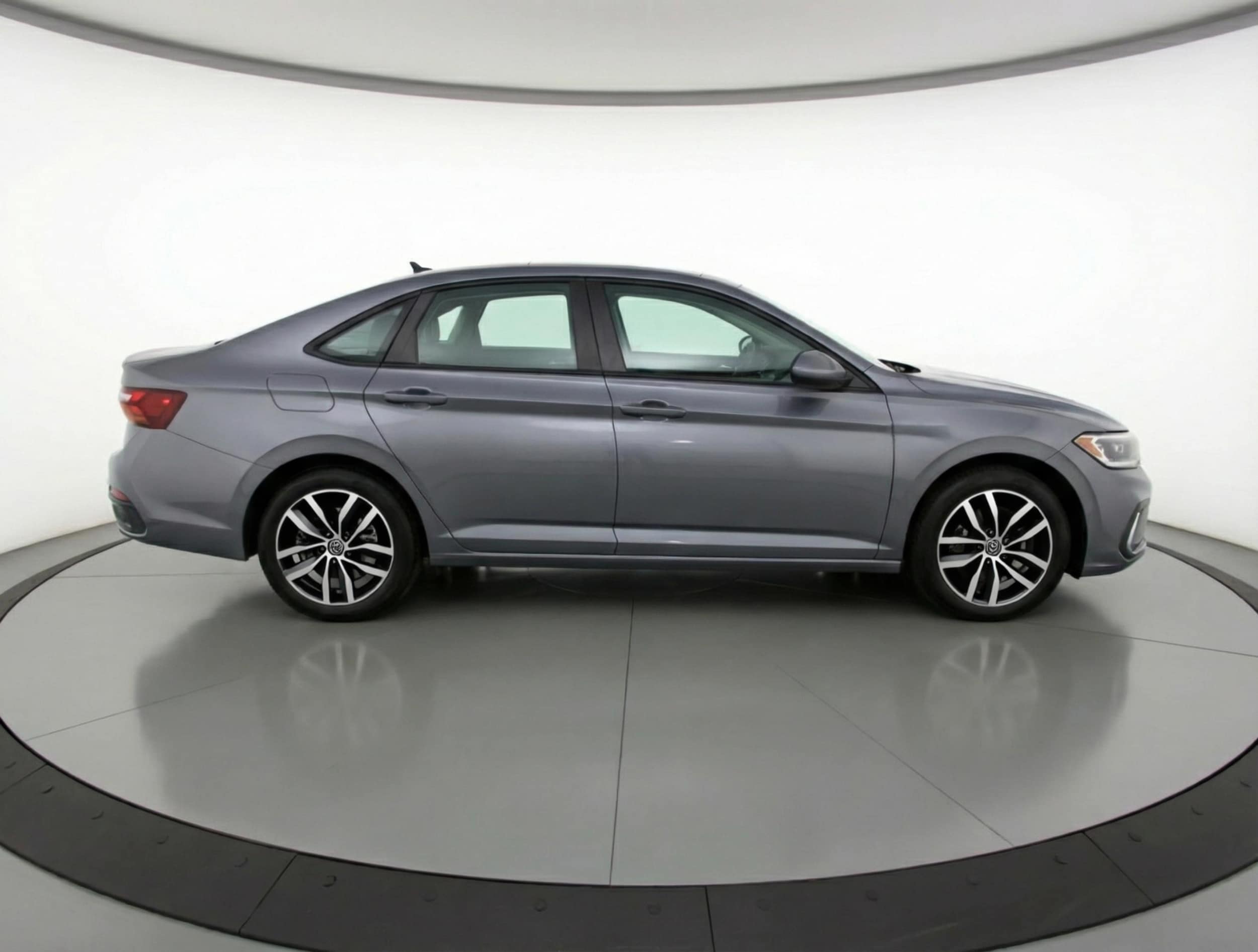 Thumbnail: 2025 Volkswagen Jetta - 8